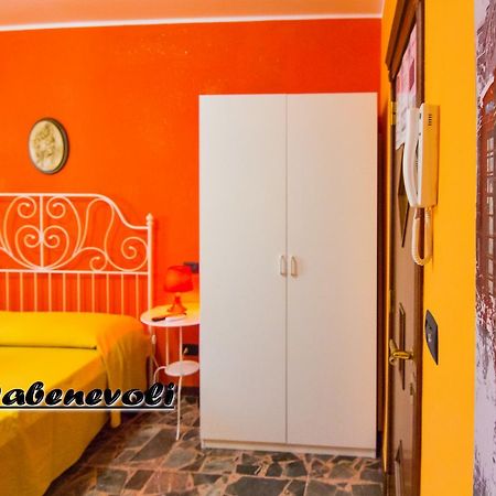 B&B Eraclio Suite Barletta Exteriér fotografie